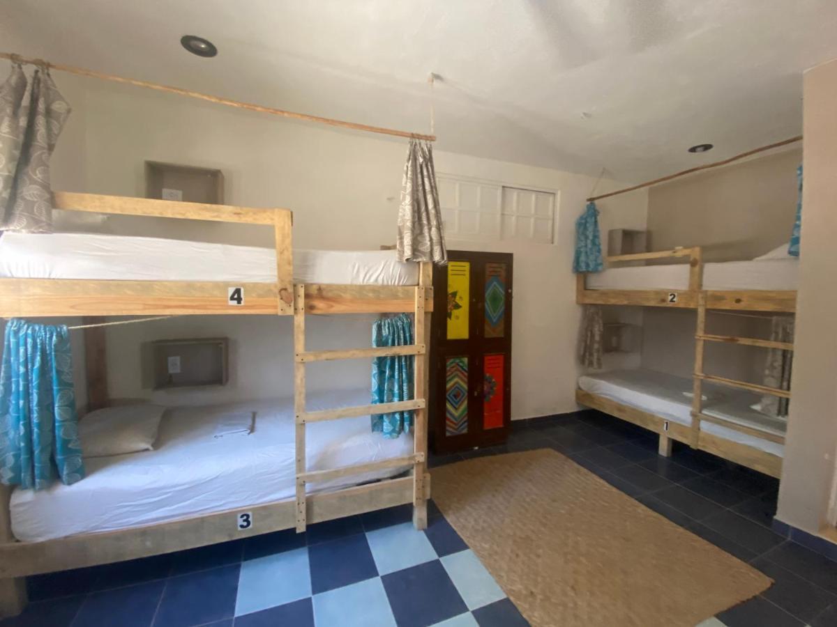 Barco Verde Hostel Остров Холбокс Экстерьер фото